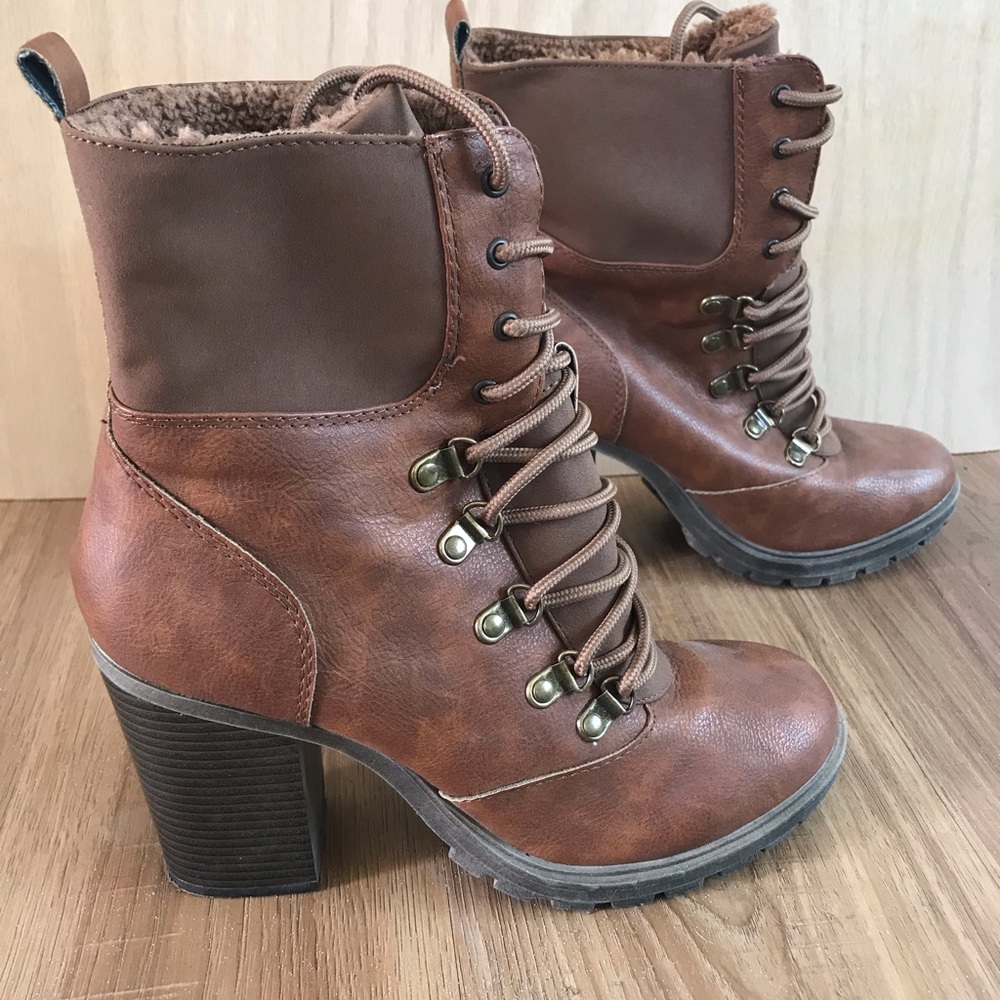 Brown lace up heeled ankle booties beige boots